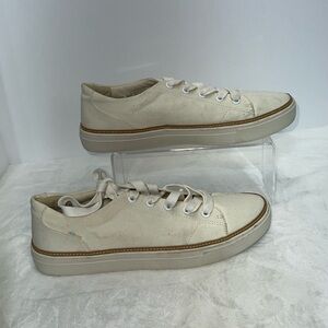 Women’s Toms “ Alex” classic Court gym shoes/sneakers. Bone color. Size 12. NWOT